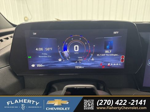 Used 2025 Chevrolet Traverse High Country image 26