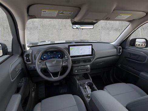 Used 2025 Ford Bronco Sport Badlands image 9