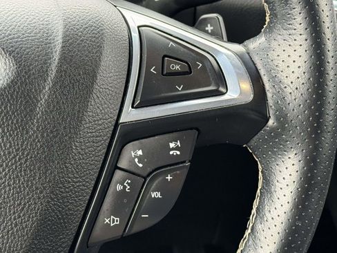 Used 2020 Ford Edge ST w/ Cold Weather Package image 19