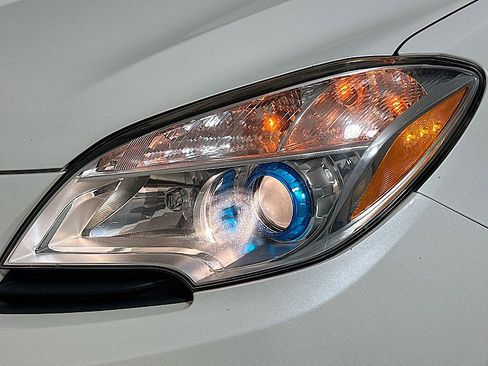 Used 2014 Buick Encore Leather image 25