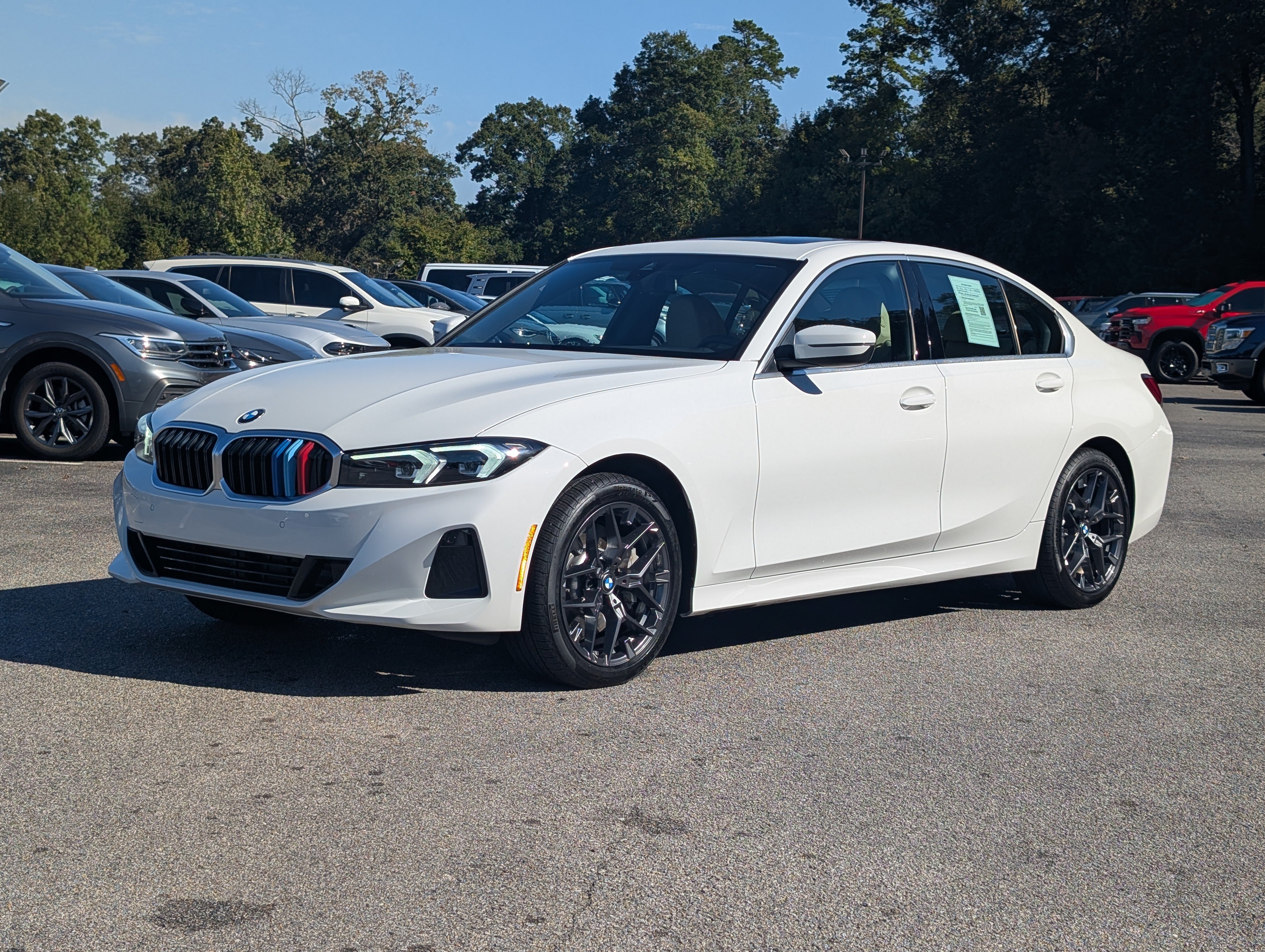 Used 2026 BMW 330i Sedan w/ Convenience Package RWD image 5
