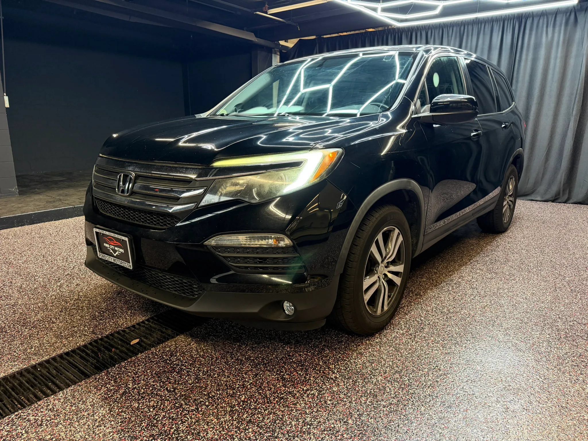 Used 2016 Honda Pilot EX-L image 3