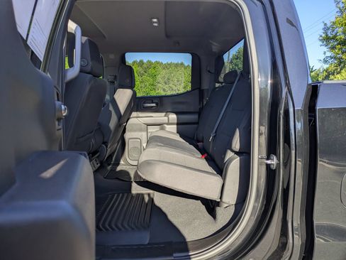 Used 2024 Chevrolet Silverado 1500 Custom Trail Boss AWD/4WD image 26