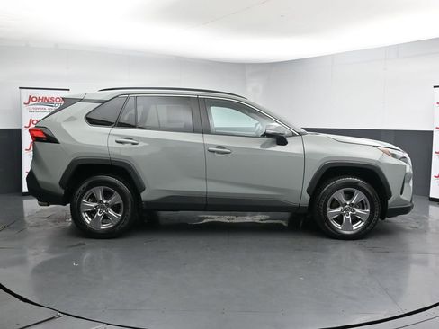 Used 2023 Toyota RAV4 XLE image 9