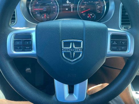 Used 2014 Dodge Charger SE RWD image 36