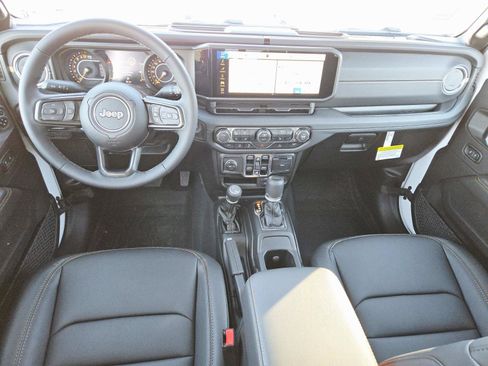 New 2026 Jeep Gladiator Sport AWD/4WD image 10