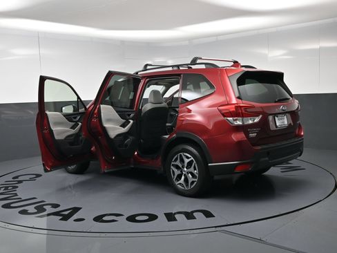 Used 2021 Subaru Forester Premium w/ Popular Package #1 AWD/4WD image 30