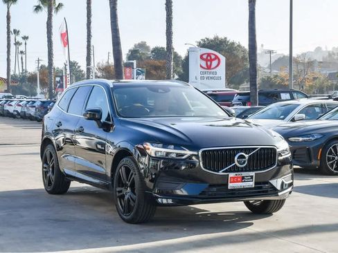 Used 2019 Volvo XC60 T6 Momentum w/ Advanced Package image 3