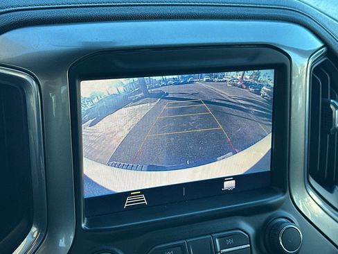 Used 2023 Chevrolet Silverado 2500 LT w/ Convenience Package image 22