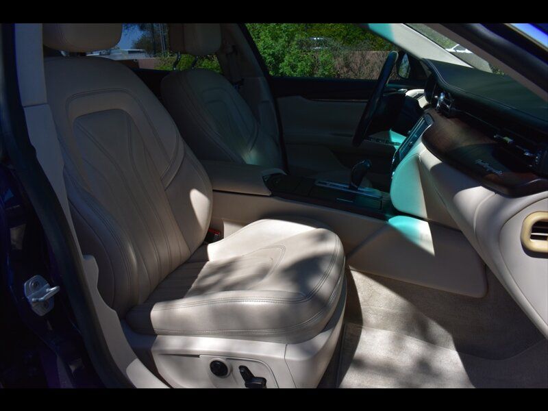 Used 2016 Maserati Quattroporte S RWD image 24