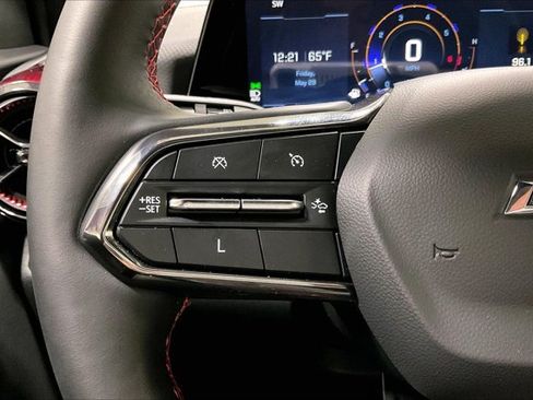 Used 2025 Chevrolet Equinox RS w/ Convenience Package III AWD/4WD image 18
