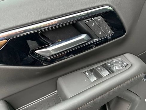 New 2026 Chevrolet Tahoe High Country AWD/4WD image 12