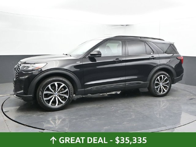 Used 2025 Ford Explorer ST-Line AWD/4WD image 9