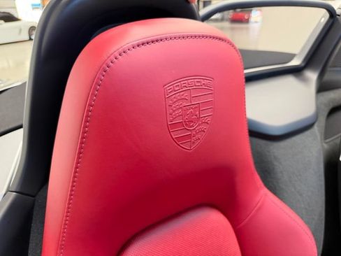 Used 2023 Porsche 718 Boxster GTS RWD image 33