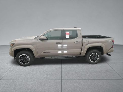 Used 2026 Toyota Tacoma TRD Sport RWD image 4
