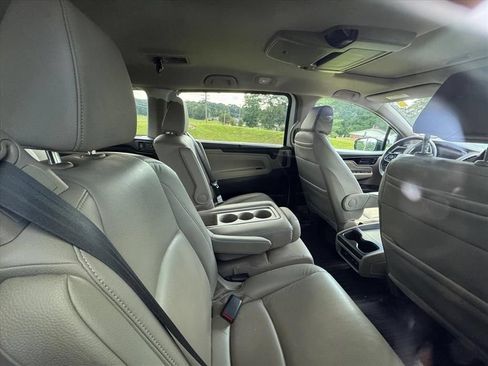 Used 2019 Honda Odyssey Elite image 4
