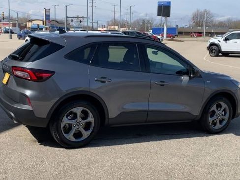 Certified 2025 Ford Escape ST-Line w/ Cold Weather Package image 2