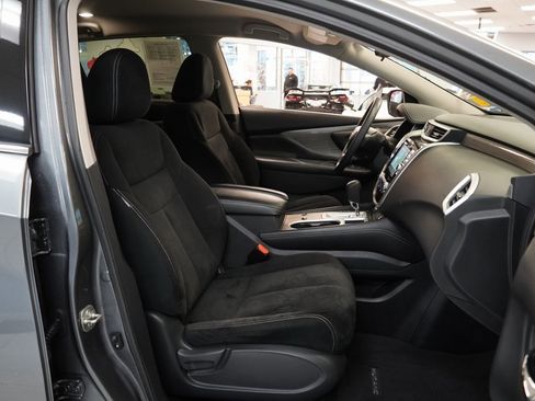 Used 2018 Nissan Murano S image 24