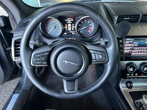 Used 2014 Jaguar F-TYPE Convertible RWD image 16