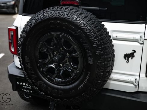Used 2024 Ford Bronco Wildtrak AWD/4WD image 16
