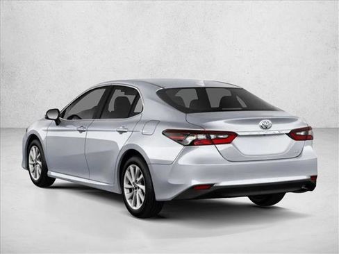 Certified 2022 Toyota Camry LE image 15