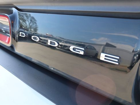 Used 2016 Dodge Challenger SRT Hellcat image 11