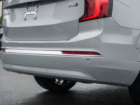 New 2026 Volvo XC90 B6 Plus w/ Protection Package Premier image 8