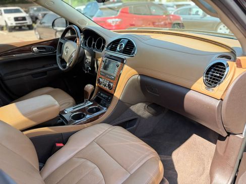 Used 2017 Buick Enclave Leather w/ Enclave Sport Touring Edition AWD/4WD image 15