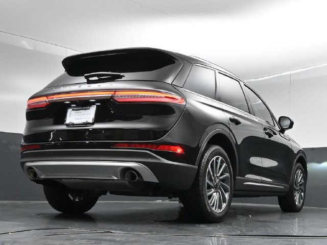 Certified 2023 Lincoln Corsair Reserve AWD/4WD image 36