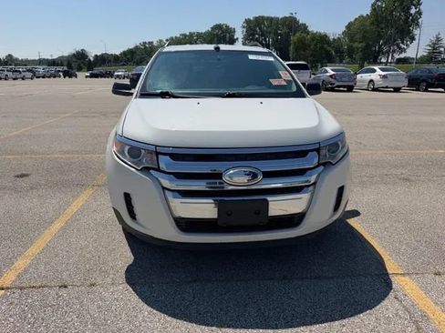 Used 2013 Ford Edge SE FWD image 2