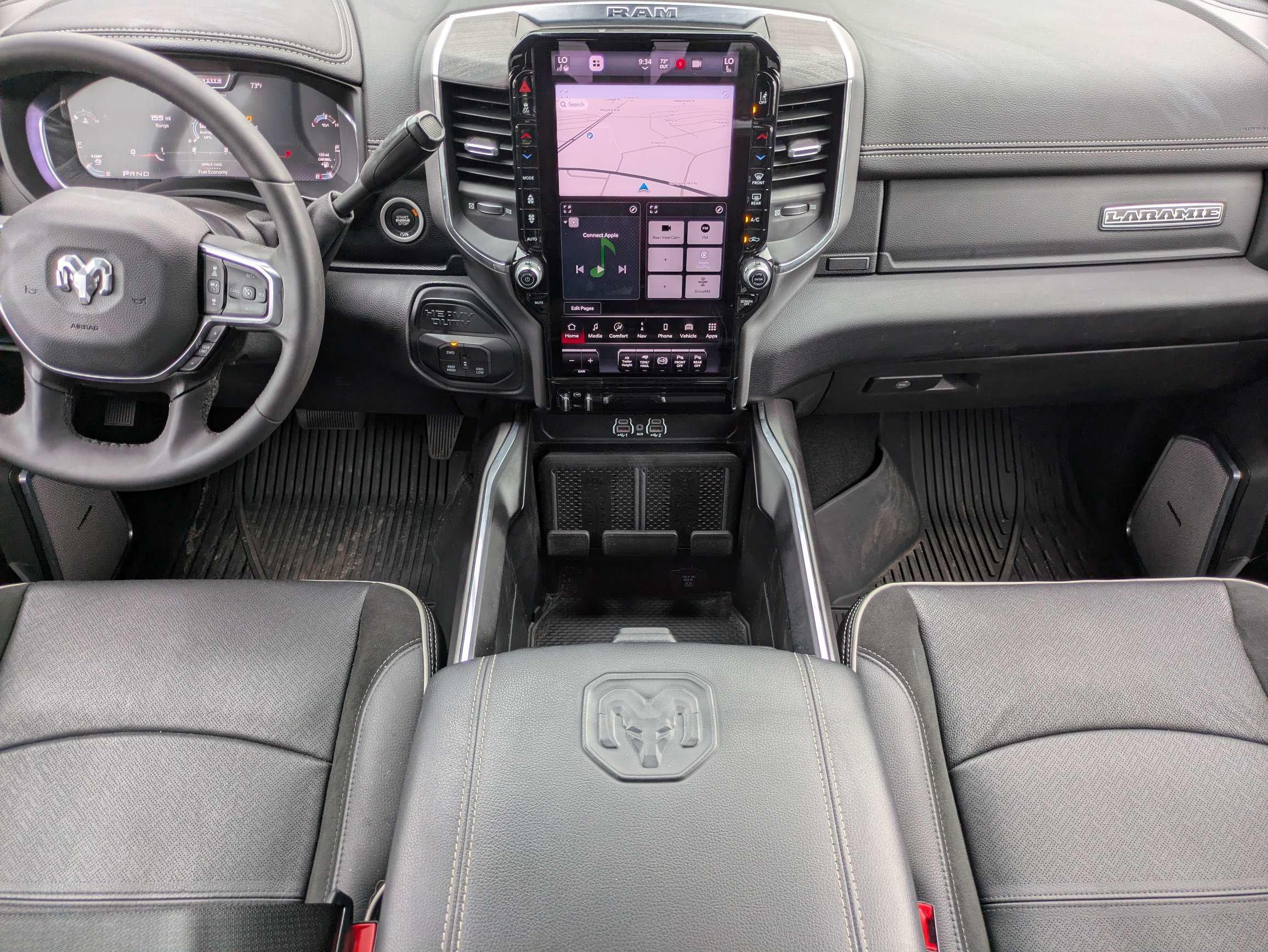 Used 2025 RAM 3500 Laramie AWD/4WD image 17