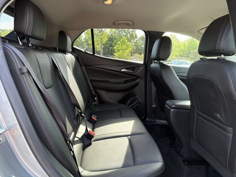 Used 2024 Buick Encore GX Sport Touring w/ Black Roof Package FWD image 15