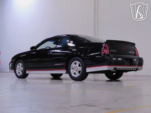 Used 2002 Chevrolet Monte Carlo SS w/ Pace Car Replica Pkg image 38