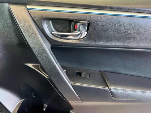 Used 2016 Toyota Corolla S w/ Driver Convenience Package FWD image 17