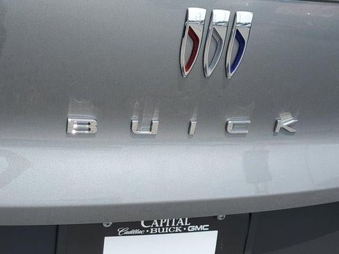 New 2026 Buick Envista Preferred FWD image 11