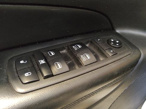 Used 2019 Jeep Grand Cherokee Limited X AWD/4WD image 27