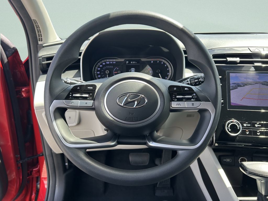 Certified 2023 Hyundai Tucson SEL FWD image 33