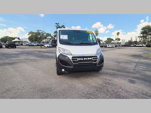 Used 2025 RAM ProMaster 2500 w/ U-Haul Equipment Group FWD image 53