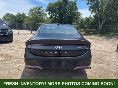 Used 2025 Hyundai Sonata SEL FWD image 3