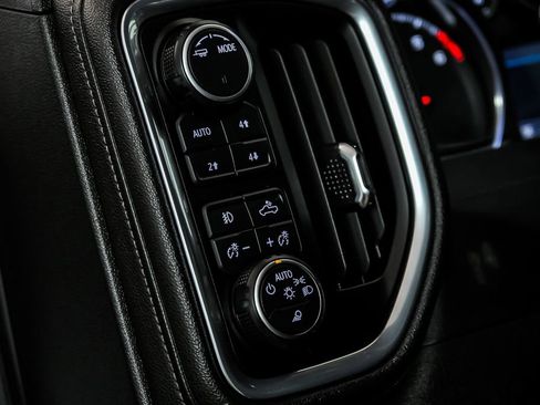 Used 2023 Chevrolet Silverado 2500 LTZ w/ LTZ Convenience Package AWD/4WD image 17