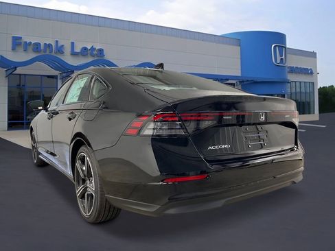New 2026 Honda Accord SE image 3