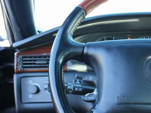 Used 2000 Cadillac Eldorado Touring image 22