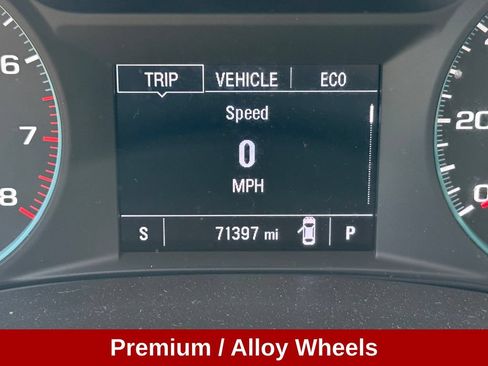 Used 2024 Chevrolet Malibu LT FWD image 17