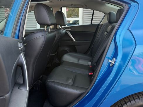 Used 2012 MAZDA MAZDA3 i Grand Touring w/ Tech Pkg image 13