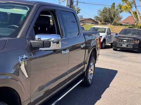 Used 2021 Ford F150 Lariat w/ Equipment Group 502A High image 9