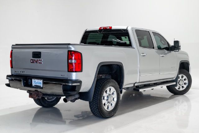 Used 2017 GMC Sierra 2500 SLT AWD/4WD image 32