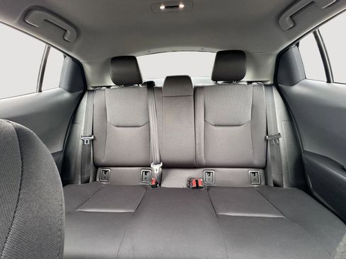 Used 2025 Toyota Prius LE FWD image 12
