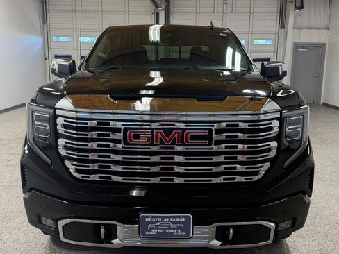 Used 2022 GMC Sierra 1500 Denali AWD/4WD image 7
