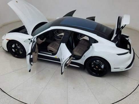 Used 2023 Porsche Taycan 4S AWD/4WD image 82