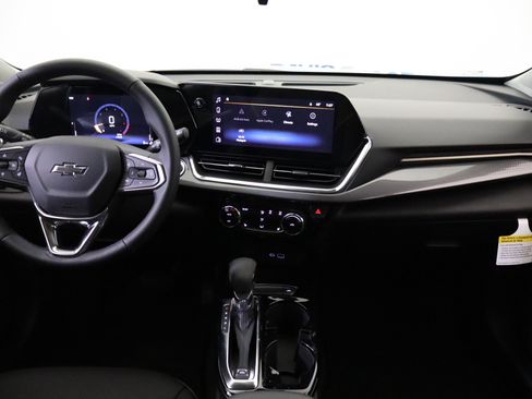 New 2026 Chevrolet Trax ACTIV FWD image 16